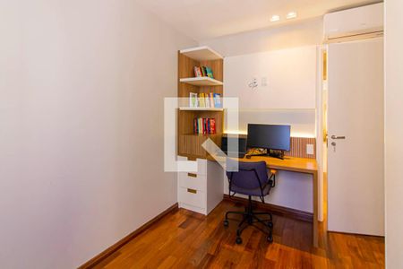 Apartamento à venda com 114m², 3 quartos e 2 vagasQuarto 2