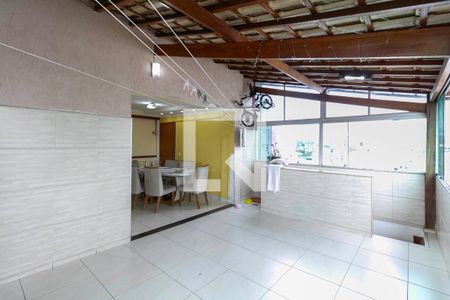 Apartamento à venda com 115m², 3 quartos e 1 vagaCobertura 