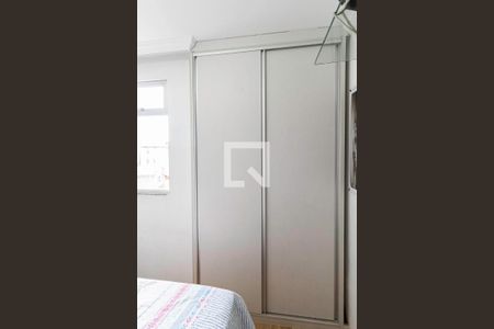 Apartamento à venda com 115m², 3 quartos e 1 vagaQuarto 2