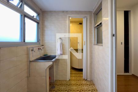 Apartamento à venda com 80m², 3 quartos e 1 vagaÁrea de serviço