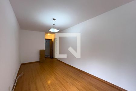 Sala de apartamento à venda com 2 quartos, 80m² em Vila Monumento, São Paulo