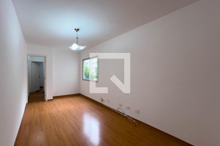 Sala de apartamento à venda com 2 quartos, 80m² em Vila Monumento, São Paulo
