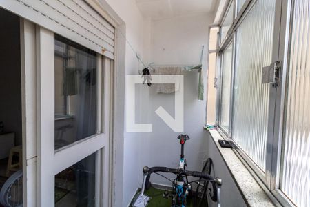 Apartamento à venda com 61m², 2 quartos e 1 vagaSacada