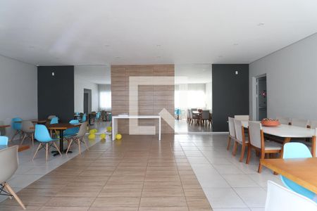 Apartamento à venda com 38m², 2 quartos e sem vagaÁrea comum - Salão de festas