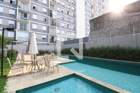 Apartamento à venda com 38m², 2 quartos e sem vagaÁrea comum - Piscina