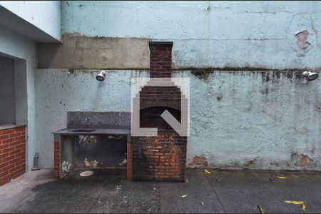 Apartamento à venda com 160m², 4 quartos e 2 vagas Apartamento à venda com 160m², 4 quartos e 2 vagasÁrea comum - Churrasqueira