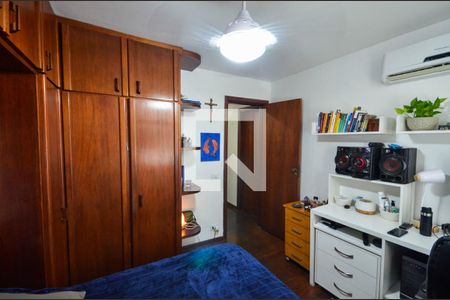Apartamento à venda com 160m², 4 quartos e 2 vagas Apartamento à venda com 160m², 4 quartos e 2 vagasQuarto 1