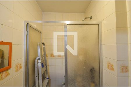 Apartamento à venda com 160m², 4 quartos e 2 vagas Apartamento à venda com 160m², 4 quartos e 2 vagasBanheiro de serviço