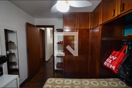 Apartamento à venda com 160m², 4 quartos e 2 vagas Apartamento à venda com 160m², 4 quartos e 2 vagasQuarto 2