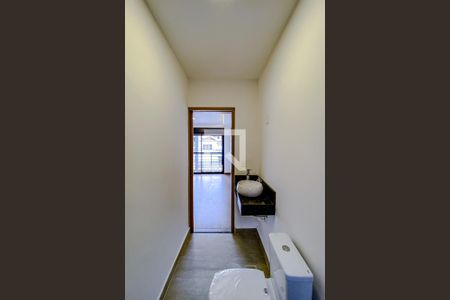 Casa à venda com 160m², 3 quartos e 2 vagasBanheiro da Suíte 1