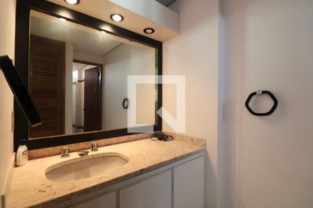 Apartamento para alugar com 155m², 4 quartos e 2 vagasBanheiro Suíte