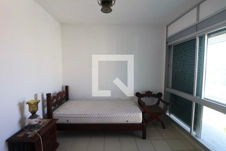 Quarto de apartamento para alugar com 4 quartos, 155m² em Loteamento Joao Batista Juliao, Guarujá