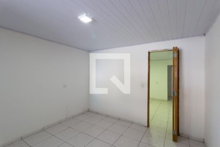 Quarto de casa para alugar com 1 quarto, 75m² em Cidade Antônio Estêvão de Carvalho, São Paulo