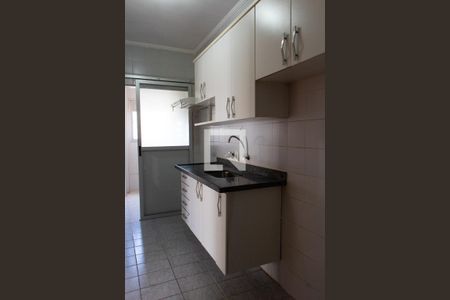 Apartamento à venda com 85m², 3 quartos e 2 vagasCOZINHA