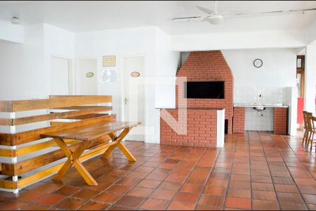 Apartamento à venda com 75m², 2 quartos e 1 vagaÁrea comum