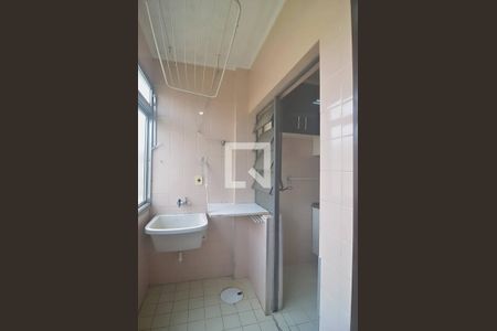 Apartamento à venda com 75m², 2 quartos e 1 vagaÁrea de Serviço