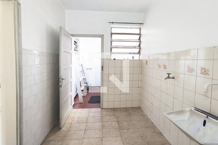 Apartamento para alugar com 62m², 2 quartos e 1 vaga Apartamento para alugar com 62m², 2 quartos e 1 vagaCozinha e Área de Serviço