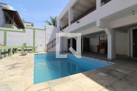 Casa de condomínio à venda com 500m², 4 quartos e 6 vagasPiscina