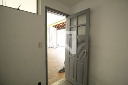 Casa de condomínio à venda com 500m², 4 quartos e 6 vagasGaragem 1 - Quarto 1
