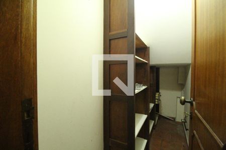 Casa de condomínio à venda com 500m², 4 quartos e 6 vagasCozinha - Despensa 