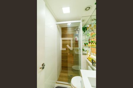 Apartamento à venda com 49m², 2 quartos e 1 vaga Apartamento à venda com 49m², 2 quartos e 1 vagaBanheiro