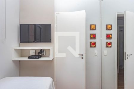 Apartamento à venda com 64m², 3 quartos e 2 vagasQuarto 2