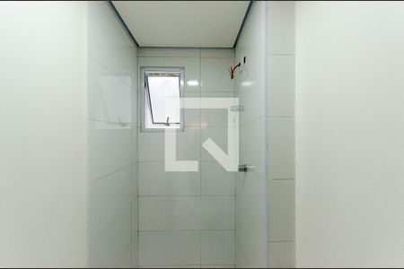 Apartamento para alugar com 41m², 2 quartos e 1 vaga Apartamento para alugar com 41m², 2 quartos e 1 vagaBanheiro