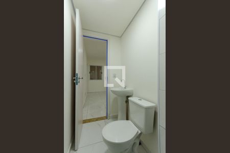 Apartamento para alugar com 38m², 2 quartos e 1 vaga Apartamento para alugar com 38m², 2 quartos e 1 vagaBanheiro