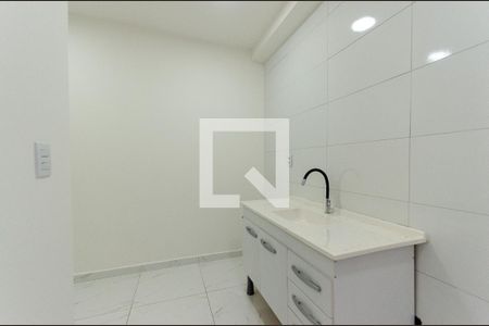 Apartamento para alugar com 38m², 2 quartos e 1 vaga Apartamento para alugar com 38m², 2 quartos e 1 vagaCozinha e Área de Serviço