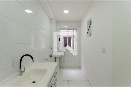 Apartamento para alugar com 38m², 2 quartos e 1 vaga Apartamento para alugar com 38m², 2 quartos e 1 vagaCozinha e Área de Serviço