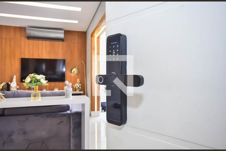 Apartamento à venda com 110m², 3 quartos e 2 vagasFechadura Eletrônica