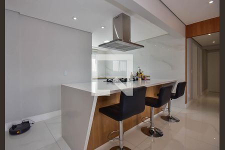 Apartamento à venda com 110m², 3 quartos e 2 vagasCozinha