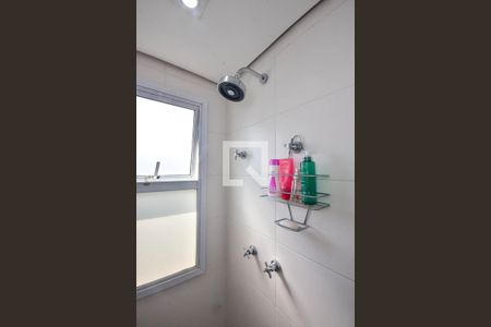 Apartamento à venda com 110m², 3 quartos e 2 vagasChuveiro do Banheiro