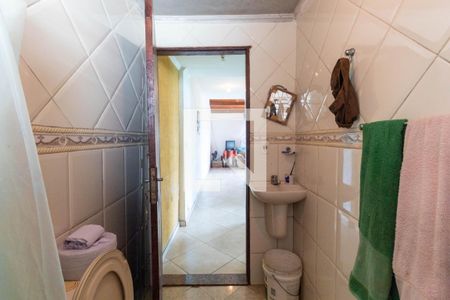 Casa à venda com 120m², 5 quartos e 1 vagaBanheiro 2