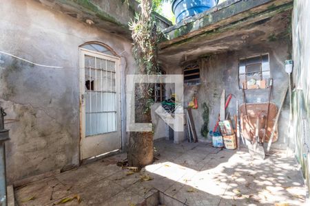 Casa à venda com 120m², 5 quartos e 1 vagaQuintal