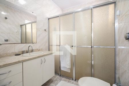 Casa à venda com 210m², 4 quartos e 3 vagas Casa à venda com 210m², 4 quartos e 3 vagasBanheiro 1 - Casa 1