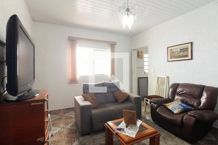 Casa à venda com 210m², 4 quartos e 3 vagas Casa à venda com 210m², 4 quartos e 3 vagasSala - Casa 1