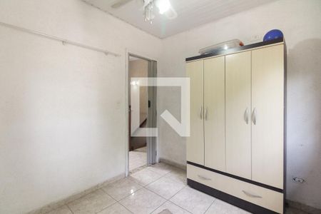 Casa à venda com 210m², 4 quartos e 3 vagas Casa à venda com 210m², 4 quartos e 3 vagasQuarto 2 - Casa 1