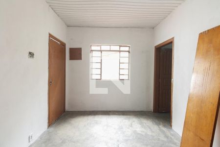 Casa à venda com 210m², 4 quartos e 3 vagas Casa à venda com 210m², 4 quartos e 3 vagasCasa 2 - Sala