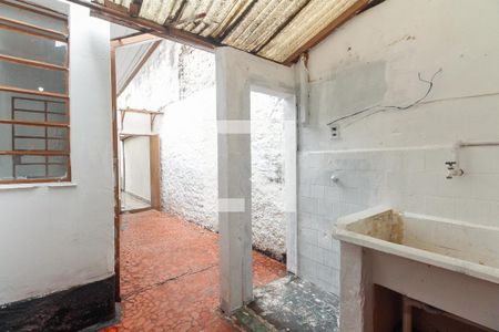 Casa à venda com 210m², 4 quartos e 3 vagas Casa à venda com 210m², 4 quartos e 3 vagasÁrea de Serviço - Casa 2