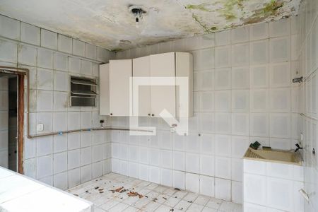 Casa à venda com 512m², 4 quartos e 6 vagasÁrea de serviço