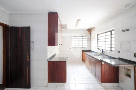 Casa à venda com 512m², 4 quartos e 6 vagasCozinha
