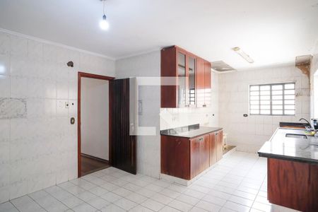 Casa à venda com 512m², 4 quartos e 6 vagasCozinha