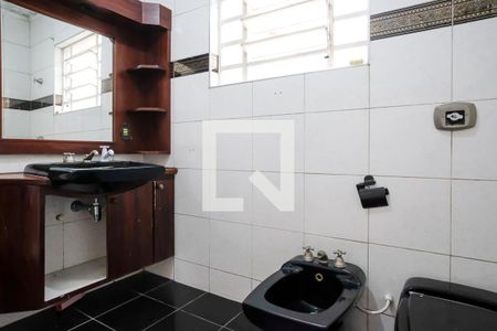 Casa à venda com 512m², 4 quartos e 6 vagasBanheiro 1