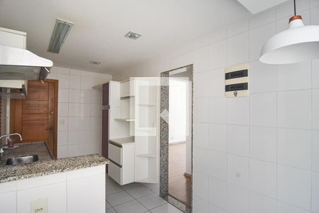 Apartamento para alugar com 70m², 2 quartos e sem vaga Apartamento para alugar com 70m², 2 quartos e sem vagaCozinha