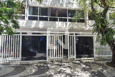 Apartamento para alugar com 70m², 2 quartos e sem vaga Apartamento para alugar com 70m², 2 quartos e sem vagaEntrada