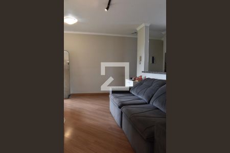 Sala de apartamento para alugar com 3 quartos, 56m² em Cidade Industrial de Curitiba, Curitiba