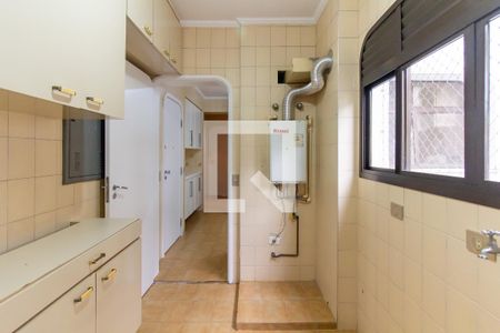 Apartamento para alugar com 216m², 3 quartos e 3 vagasÁrea de Serviço