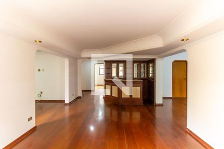 Apartamento para alugar com 216m², 3 quartos e 3 vagasSala