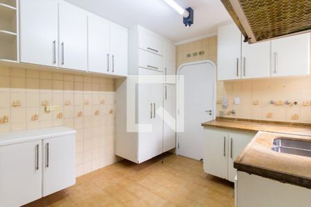Apartamento para alugar com 216m², 3 quartos e 3 vagasCozinha